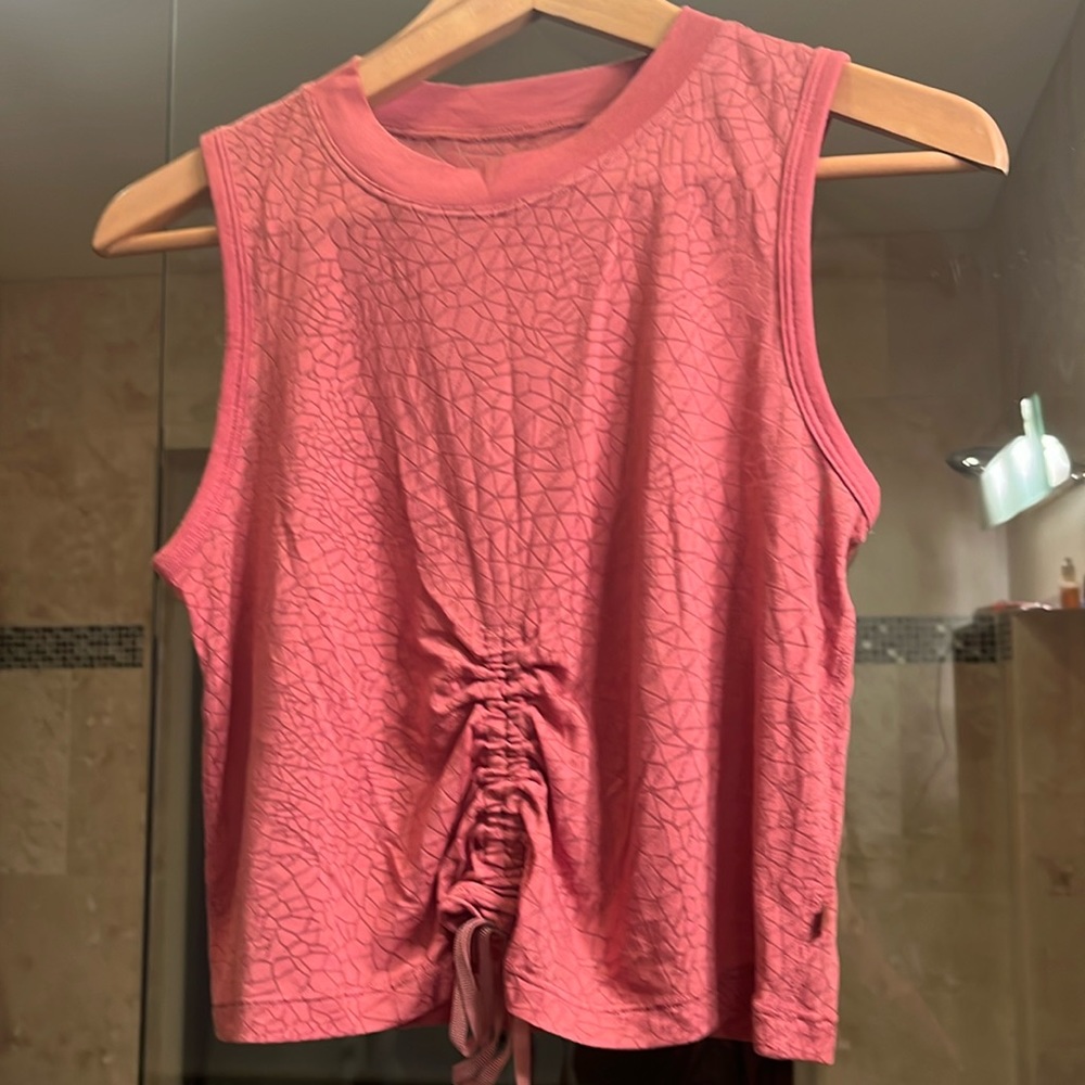 Lululemon cinch front tank